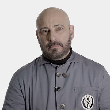 Víctor Martín, director